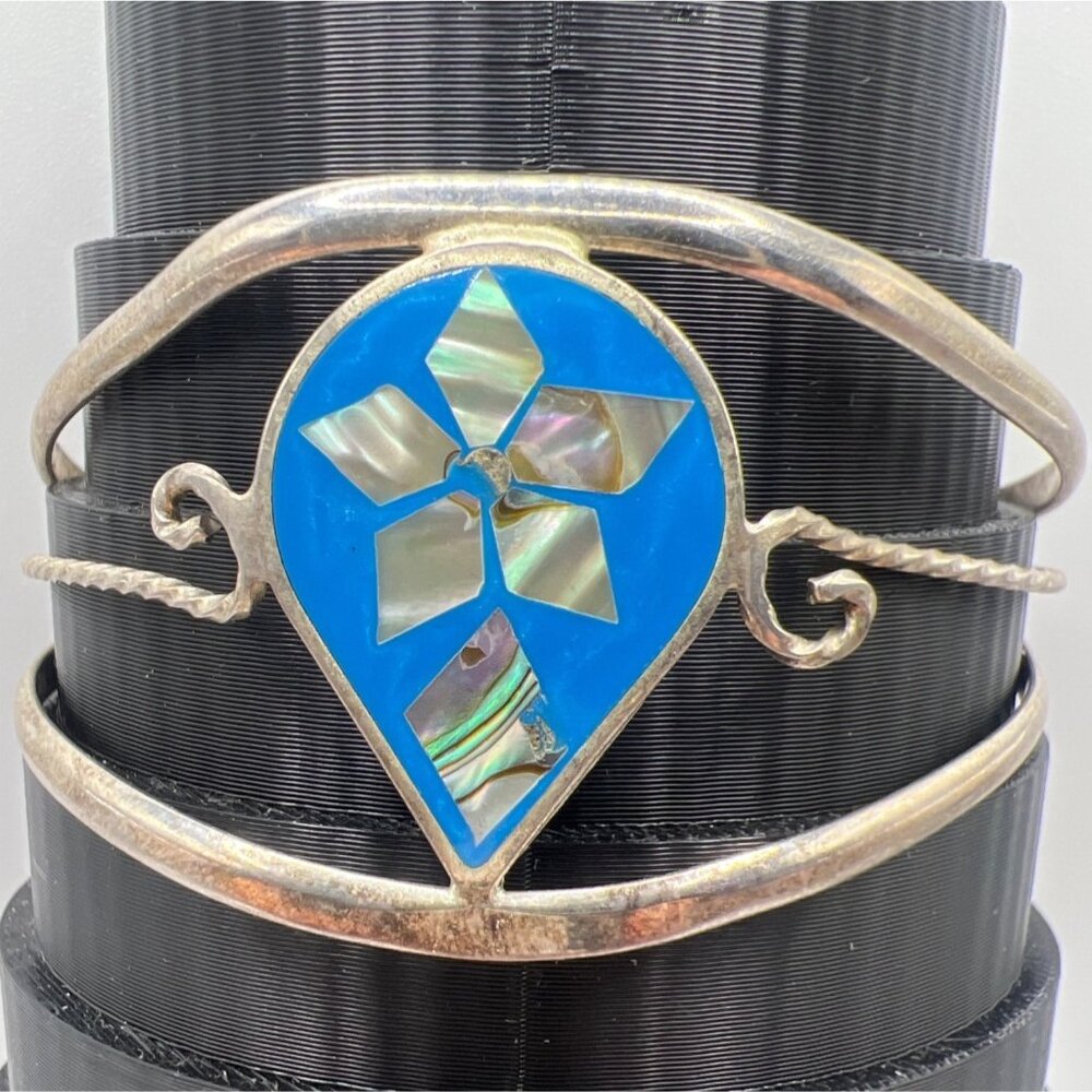 Vintage Alpaca Cuff Bracelet Blue Enamel &‎ Mother Of Pearl Inlay Floral Design